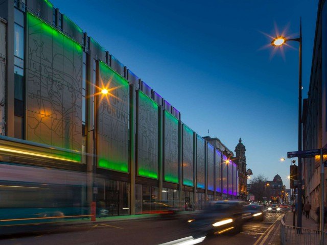 Lime Street Liverpool façade lighting