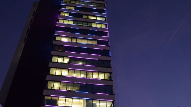 LED façade at 111 Piccadilly