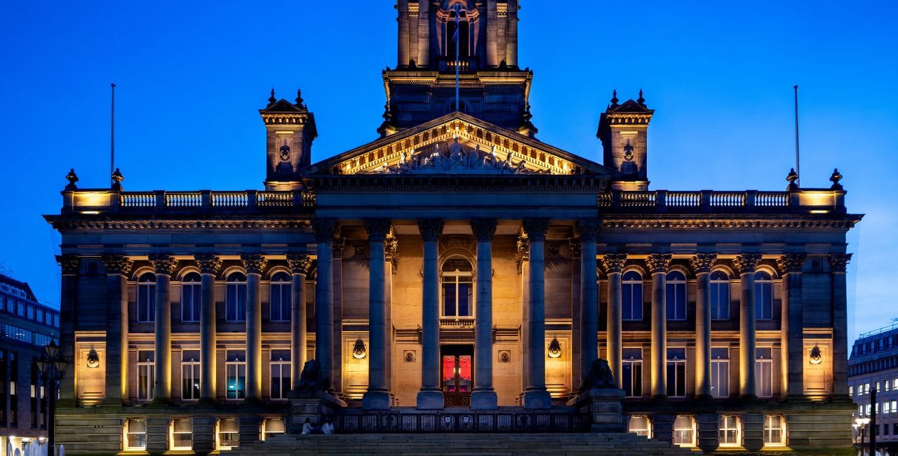 Bolton Town Hall Façade Architectural Lighting