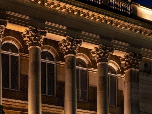 bolton town hall façade lighting (6)